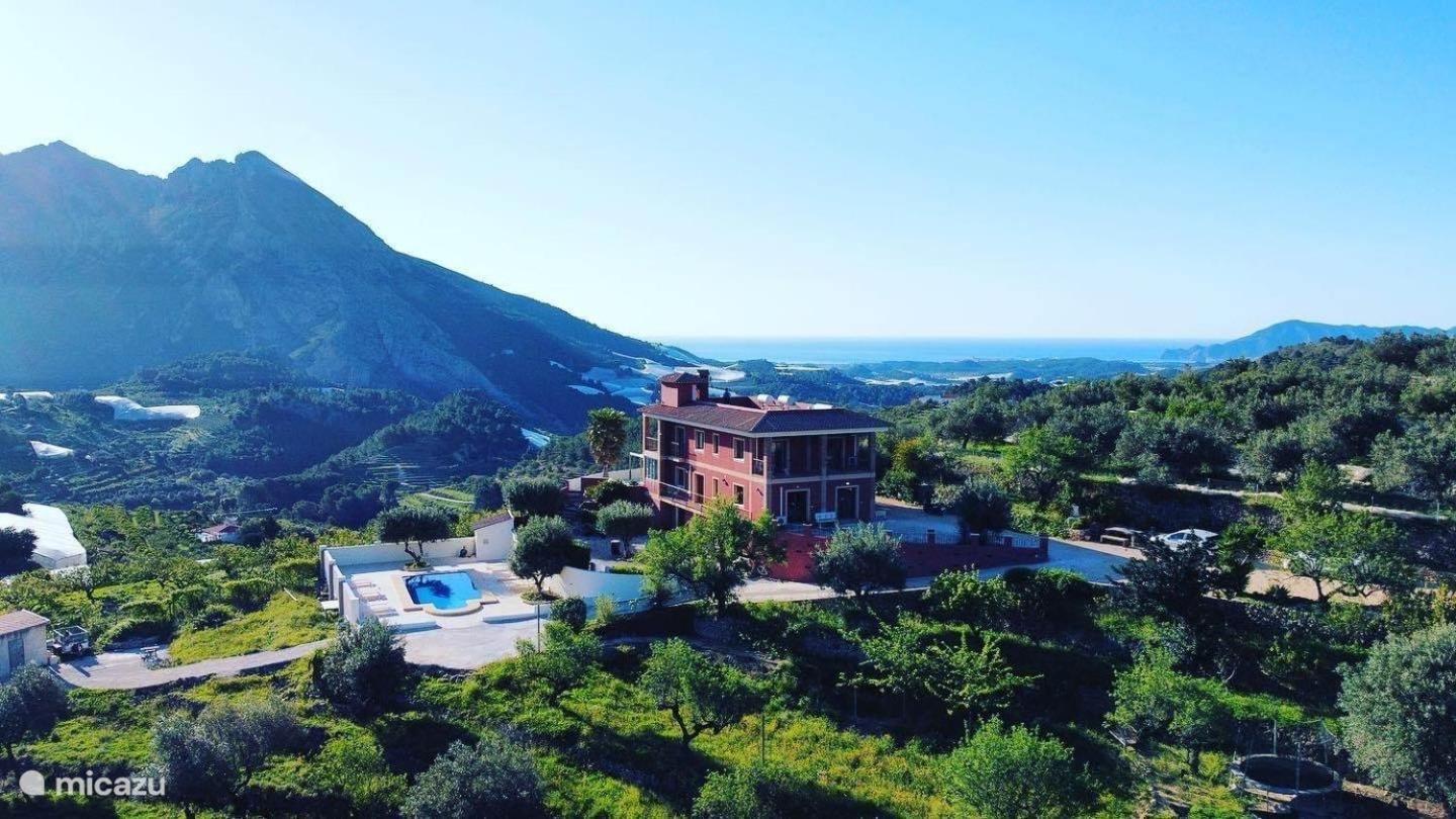 Finca Oliva Bolulla エクステリア 写真